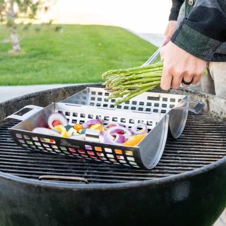 Rolling Grill Basket BBQ Dragon